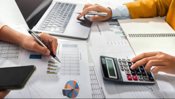 Choosing a Low-Cost Corporate Tax Accountant Without Compromising Quality