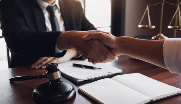 Why Hiring a DUI Lawyer Myrtle Beach Matters 
