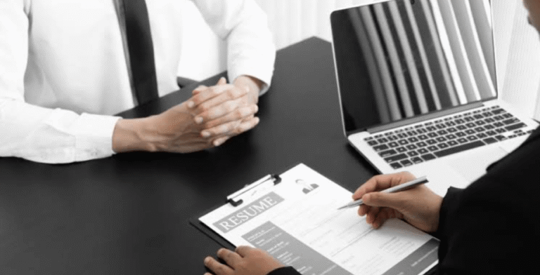 Creating an Effective Company Recruitment Advertisement: Best Practices