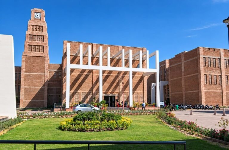 IIT Jodhpur Introduces a New-Age Degree Combining Management, Technology and AI