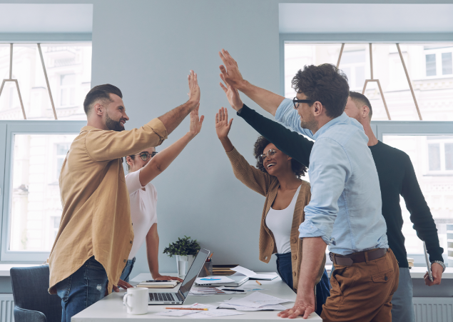 5 Ways Effective Leaders Build Teams That Thrive