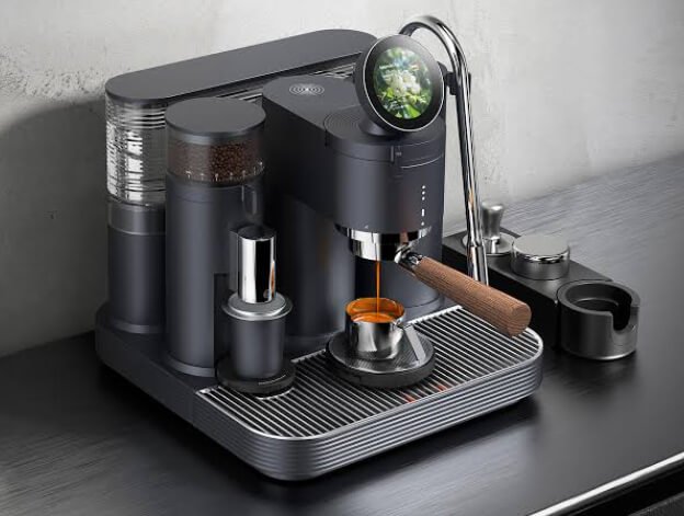 Experience Cafe-Quality from the Comfort of Your Own Kitchen Using the Meraki Espresso 