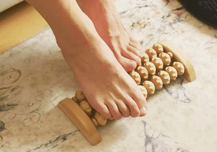 Lyapko Applicators: A Complete Guide to Needle Mats and Massage Rollers