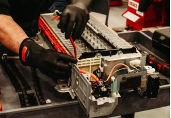 How Sharjah Supports Regional Trade in Wholesale Hybrid Batteries